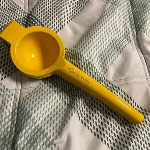 SUR LA TABLE Golden Yellow Handheld Lemon Squeezer/Juicer